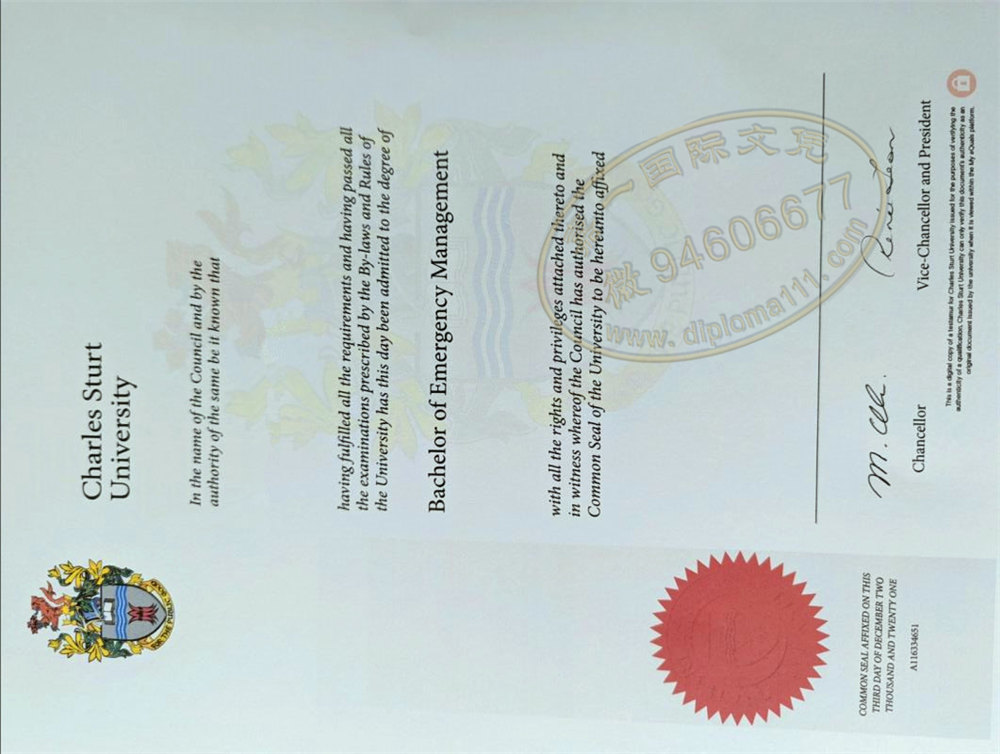 更新21年查尔斯特大学毕业证电子图,补办澳洲CSU文凭价格